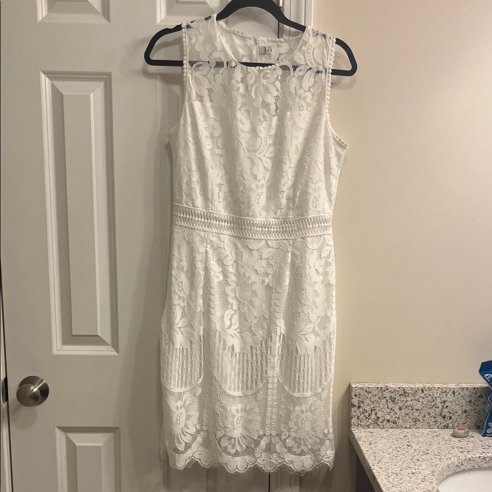 Chic White Lace Midi Dress